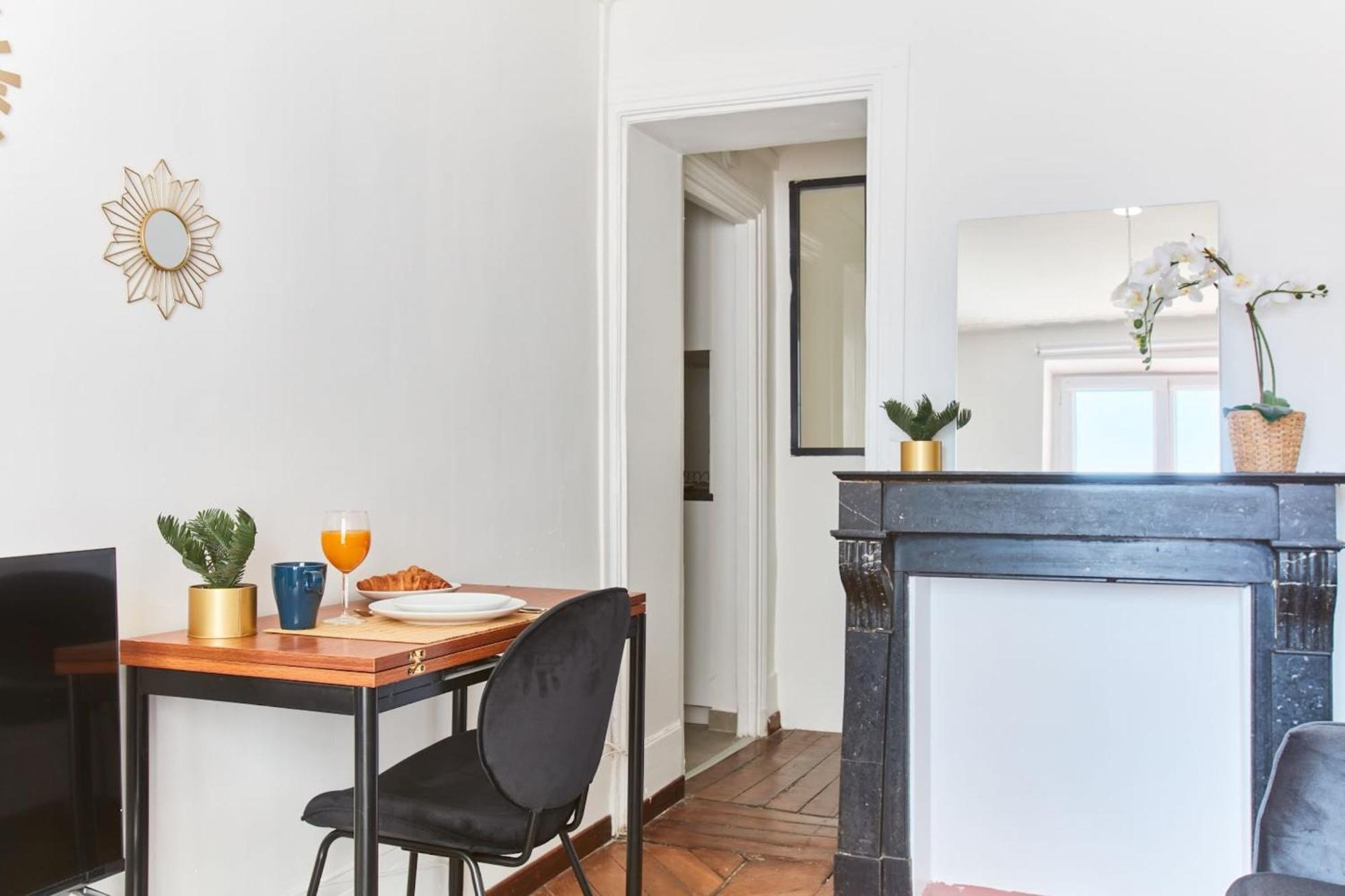 Montmartre & Sacre-Coeur Basilica - 1Br - Cityapartmentstay París Exterior foto